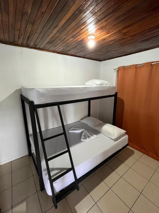 Arenal Sloth Hostel La Fortuna 外观 照片
